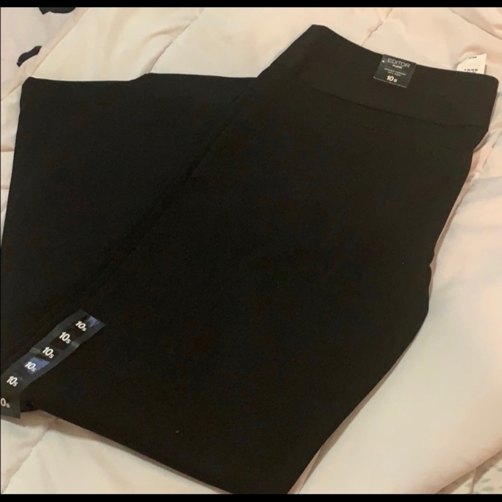 NWT - Express Editor Flare in black 10s